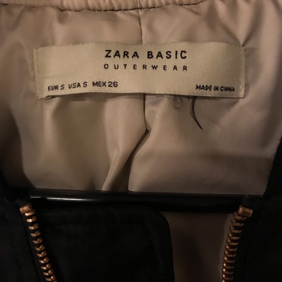 ZARA Quilted Jacket Outerwear - Black - Picture 3 of 4